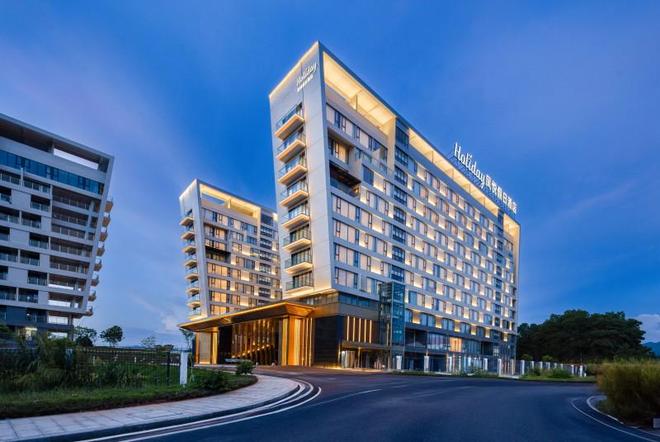 云浮凤悦假日酒店